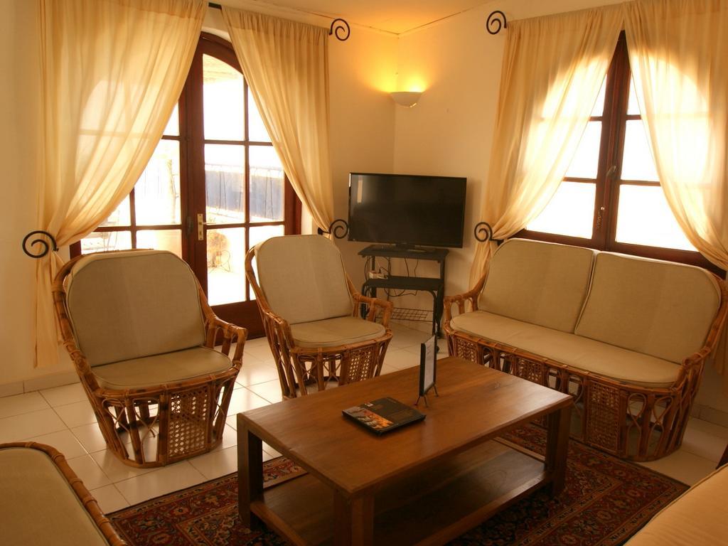 Hôtel La Résidence Saint-Louis Esterno foto