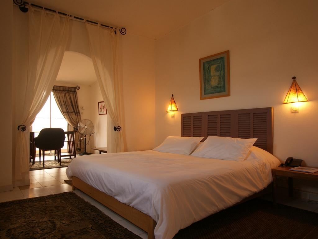 Hôtel La Résidence Saint-Louis Esterno foto